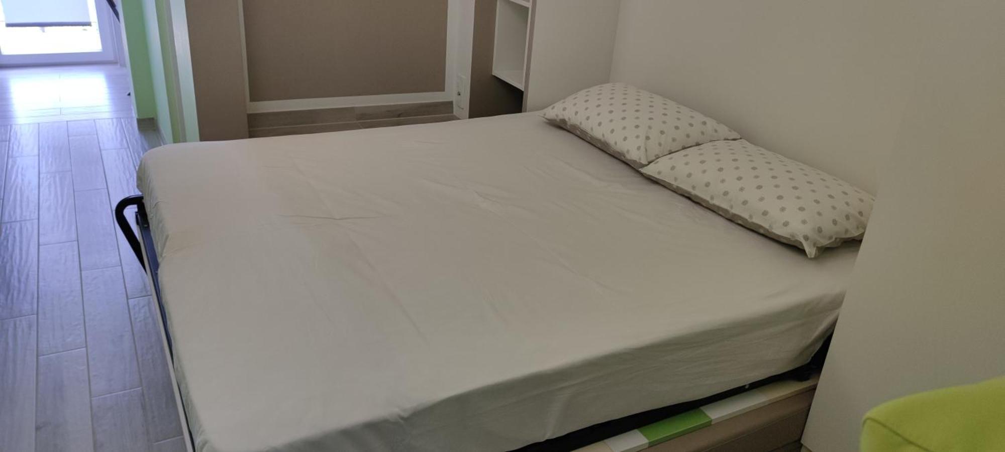 Cinema House Single & Double Rooms & Studio Apartments พูลา ภายนอก รูปภาพ